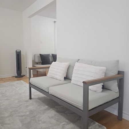 Modern Bright Cozy 3Bed 3Bath Vacation House In Ajax, Greater Toronto Area Gta, On, Canada 외부 사진