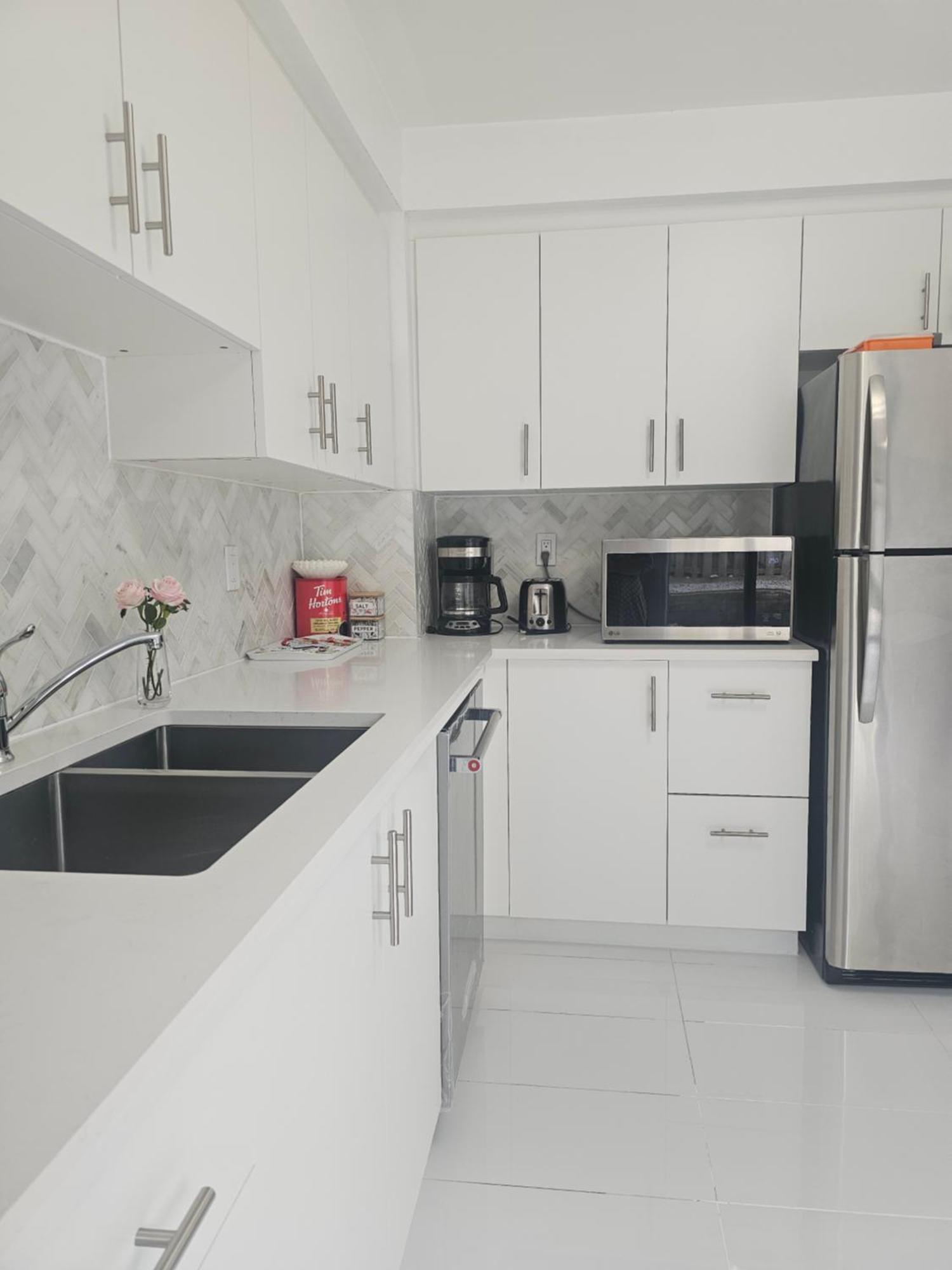 Modern Bright Cozy 3Bed 3Bath Vacation House In Ajax, Greater Toronto Area Gta, On, Canada 외부 사진